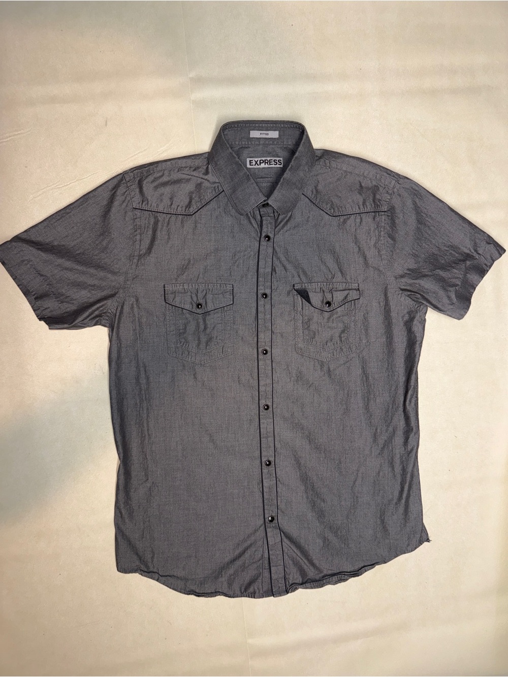 Express Men's Short Sleeve Button-Down Shirt - Charcoal